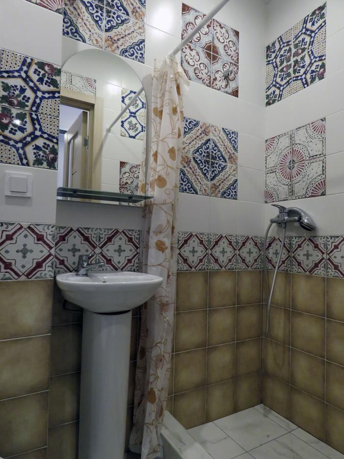 Korolenko Apartment คาร์คิฟ ภายนอก รูปภาพ